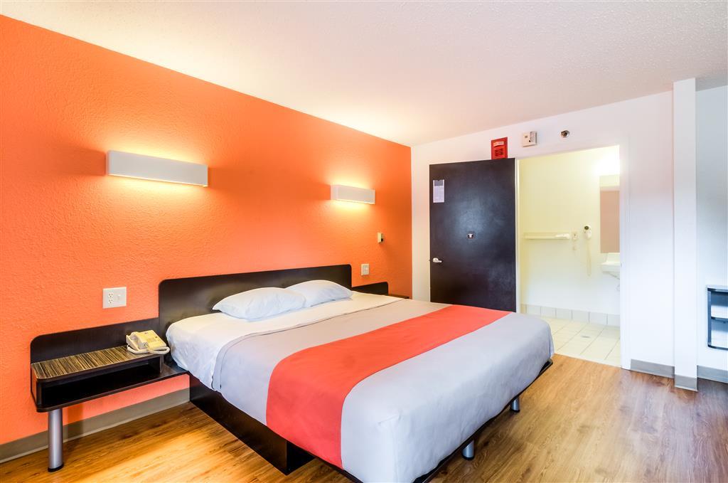 Motel 6 Normal Quarto foto